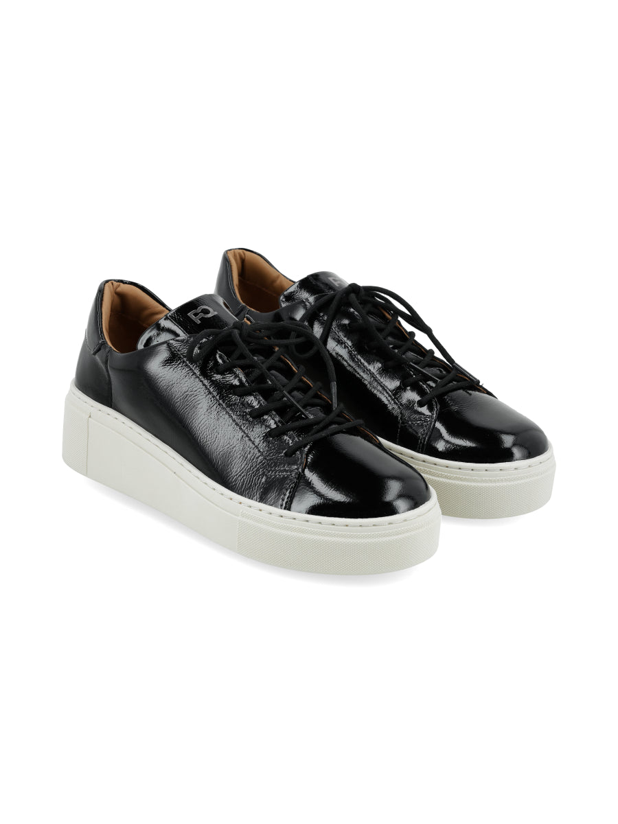 Sneaker Adelaida Negro Charol