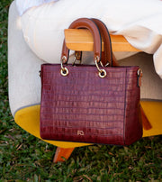 Cartera Thelma Croco Bordo