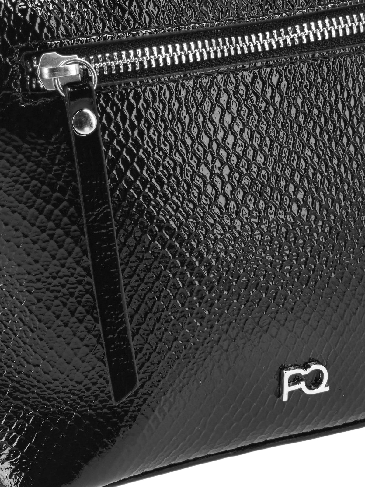 Cartera Claire Negro Reptil Charol